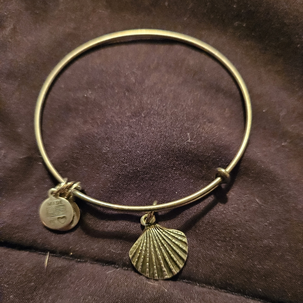 Alex and Ani seashell bracelet - Picture 3 of 4